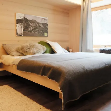 Alpenrose Boutique Gretl *