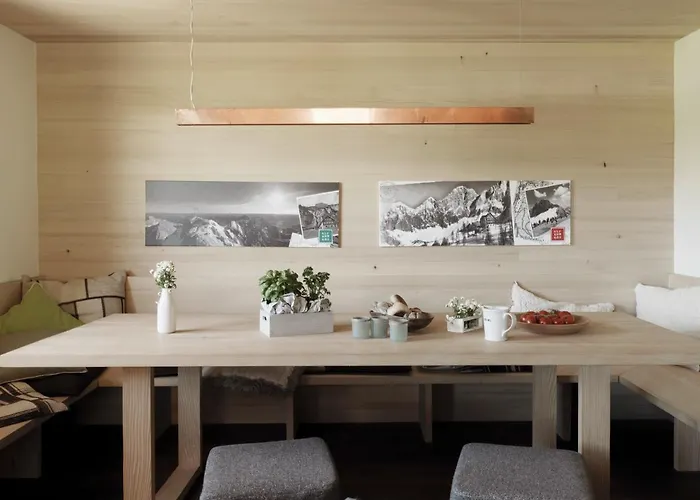 Alpenrose Boutique Gretl